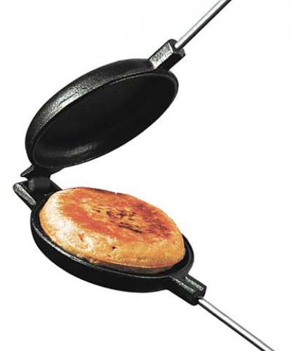 Round Pie Iron Cast Iron